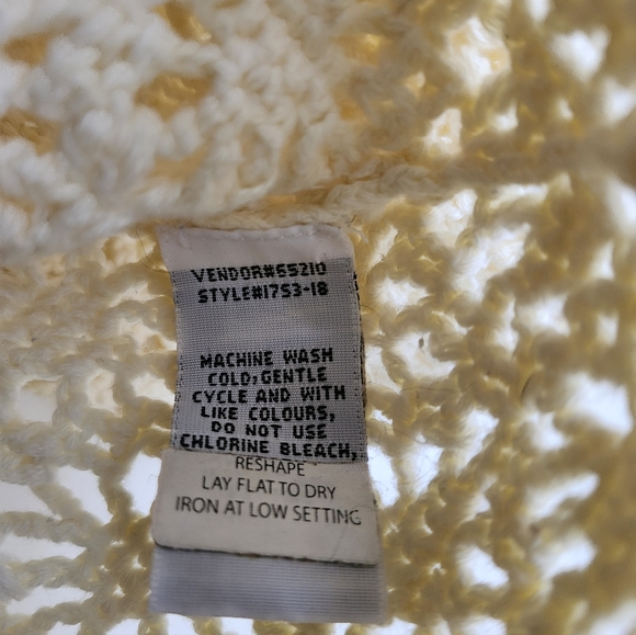 Cream Crocheted 3/4 Sleeve Cardigan Top - Picture 7 of 8